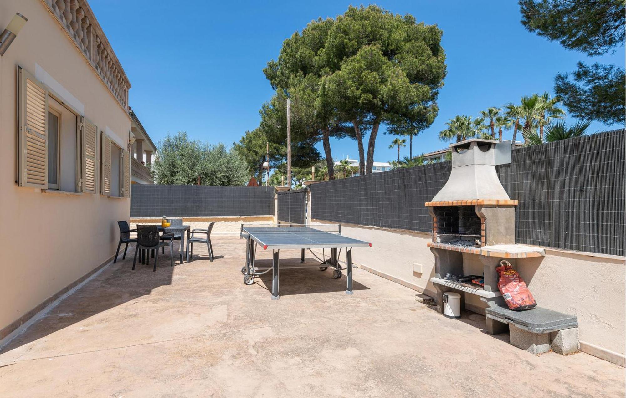 Ferienhaus Awesome In With Outdoor Swimming Pool *